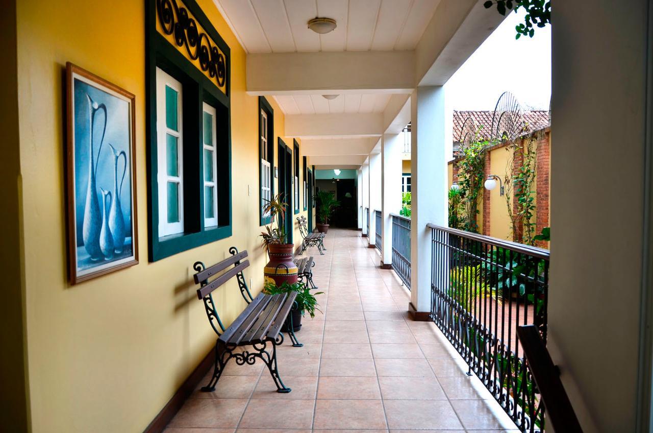 Casa Do Manequinho Hotel E Restaurante Piraí 외부 사진